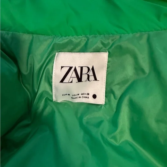 Zara Bright Green Puffer Vest - Picture 5 of 8
